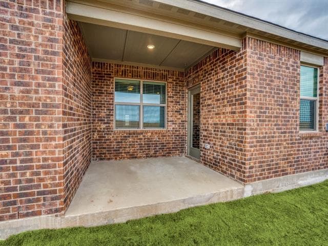 Building Photo - 233 Enchanted Way