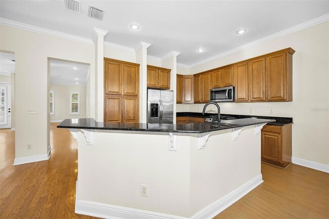 Building Photo - 924 Hemingway Cir