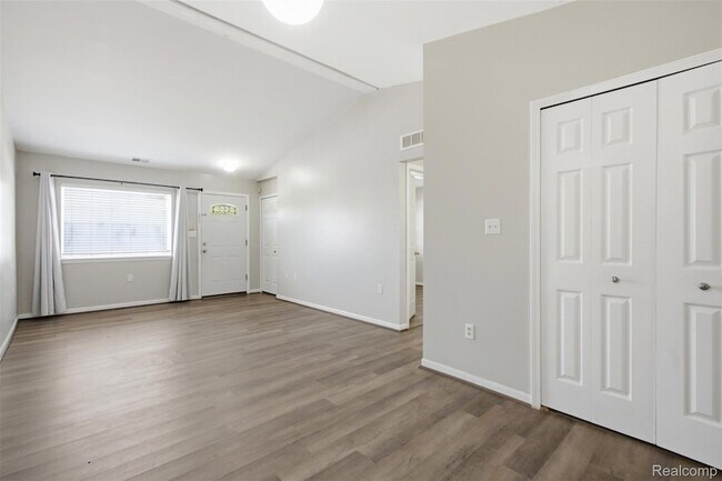 Building Photo - 25736 Lira Ln