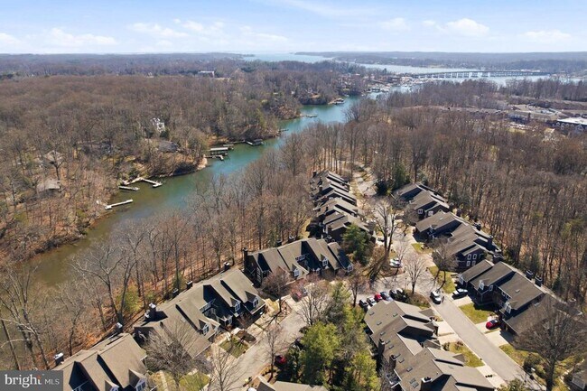 Building Photo - 2734 Gingerview Ln