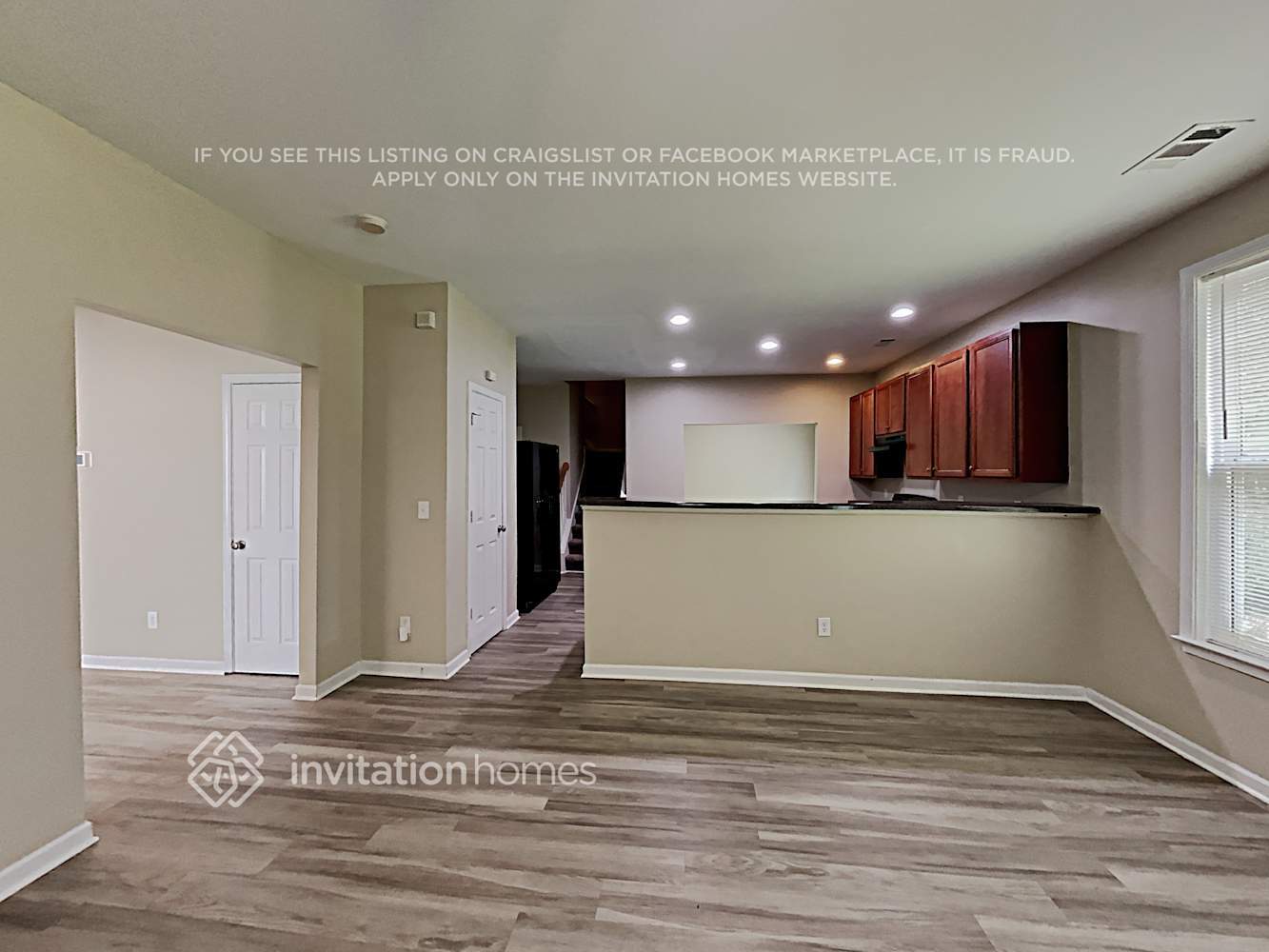 Building Photo - 4328 Savannah Dr