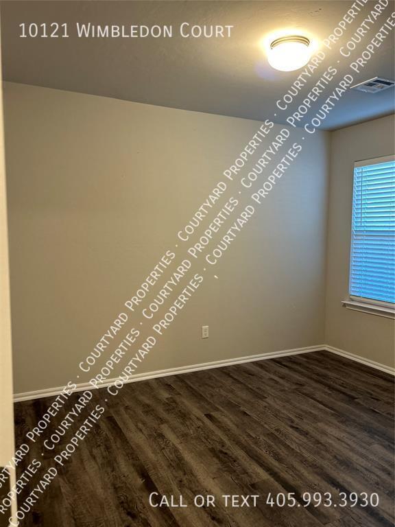 Building Photo - 10121 Wimbledon Ct