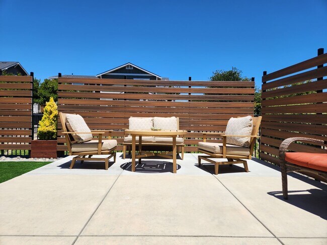 Building Photo - COMING SOON-Sophisticated-modern AG HOME