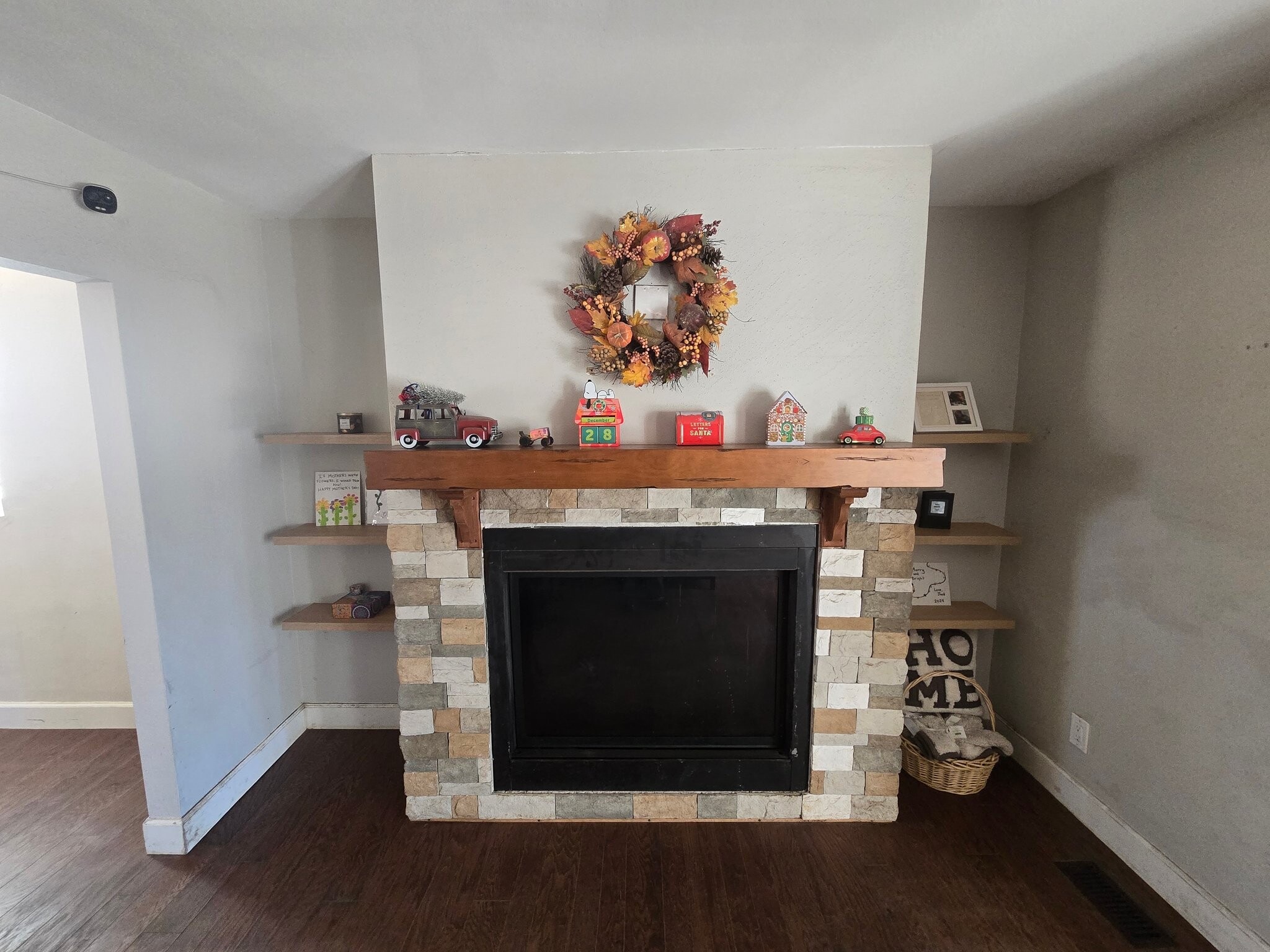 Building Photo - 13545 Homestead Rd