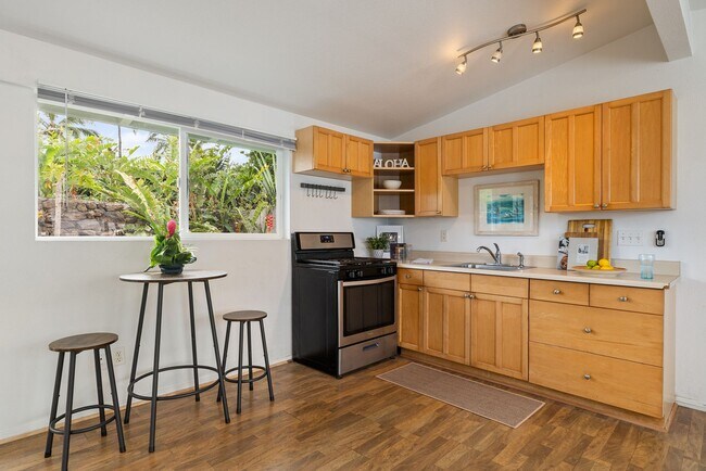Building Photo - 3BR/3BA Unfurnished Home in Enchanted Lake...