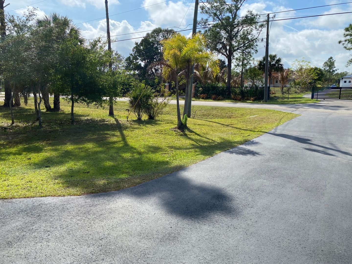 Building Photo - 3677 37th Ave NE