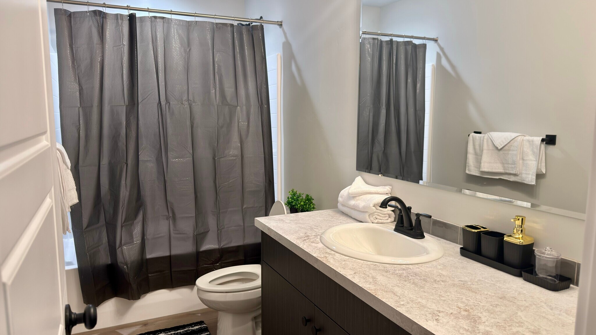 Building Photo - 3926 W Tribute St