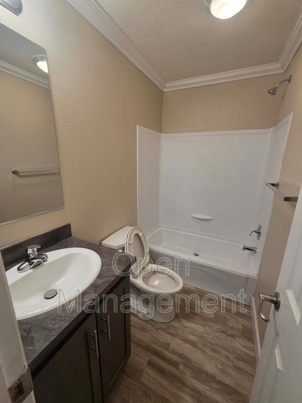 Building Photo - 8701 NE 107th Pl