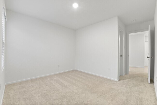 Building Photo - Stylish 4 Bedroom Home in Magnolia Ridge Community