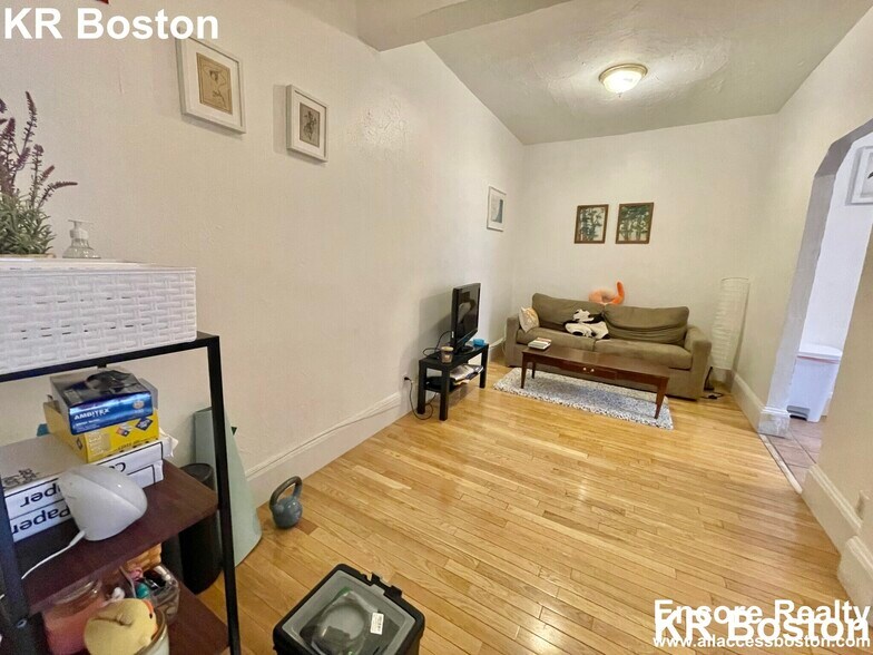 Building Photo - 235 Harvard Ave