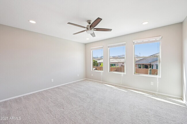 Building Photo - 25965 W Oraibi Dr
