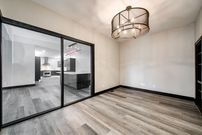 Building Photo - 4105 N Adams St