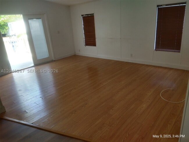 Building Photo - 35250 SW 177th Ct