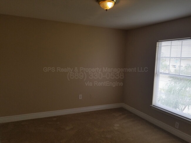 Building Photo - 5526 Pga Blvd