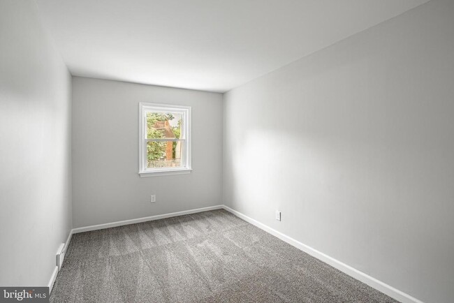 Building Photo - 61 Pennsylvania Ave