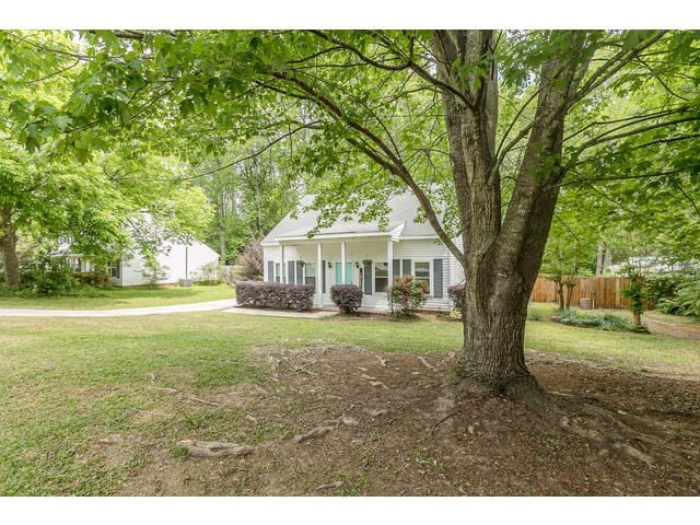 Building Photo - 4061 Melrose Dr