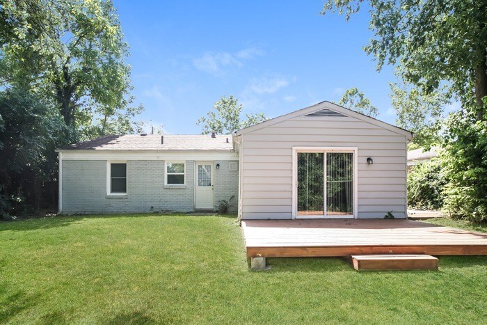 Building Photo - 1016 Wellspring Dr