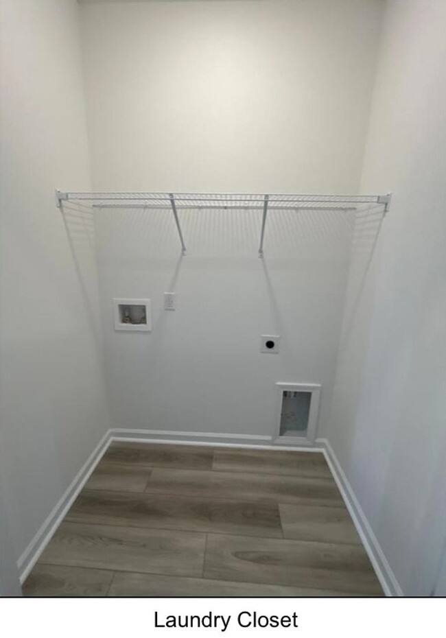 Building Photo - *Special offer $250 off first months rent!...