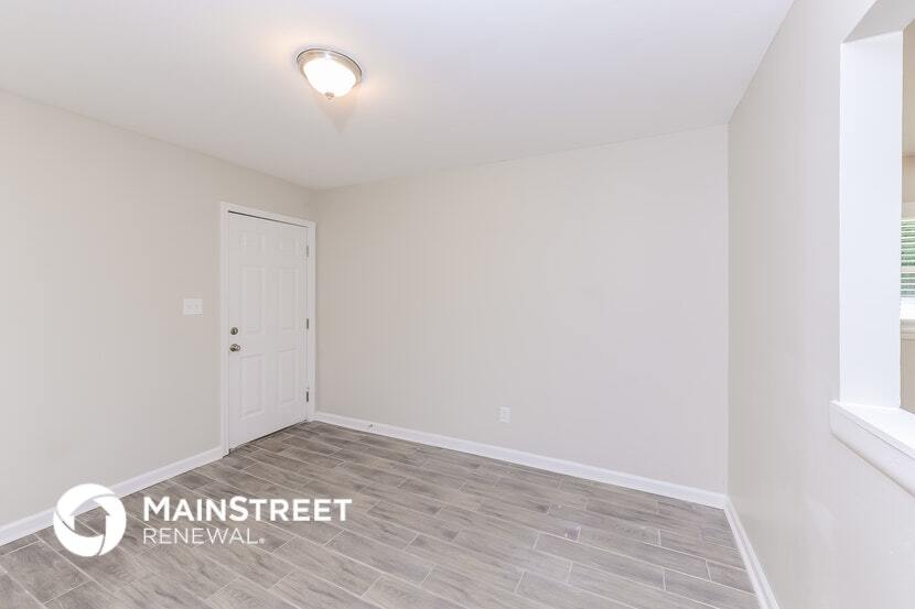 Building Photo - 2073 Powder Springs Rd SW
