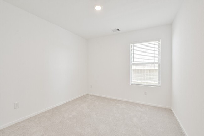 Building Photo - 18562 Cepagatti Dr