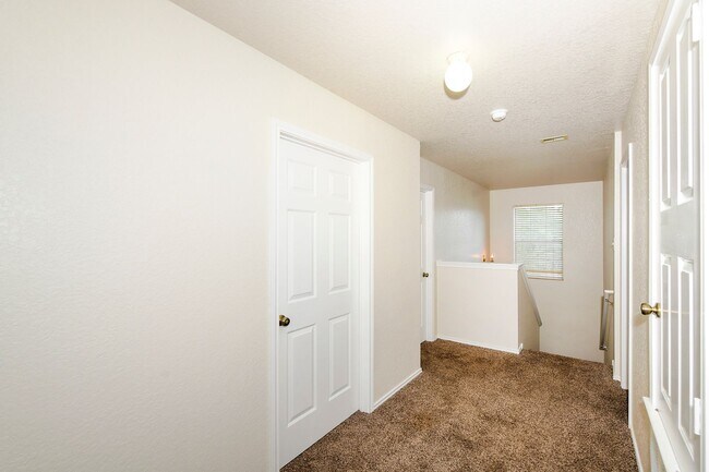 Building Photo - MYSTIC PARK / BANDERA RD