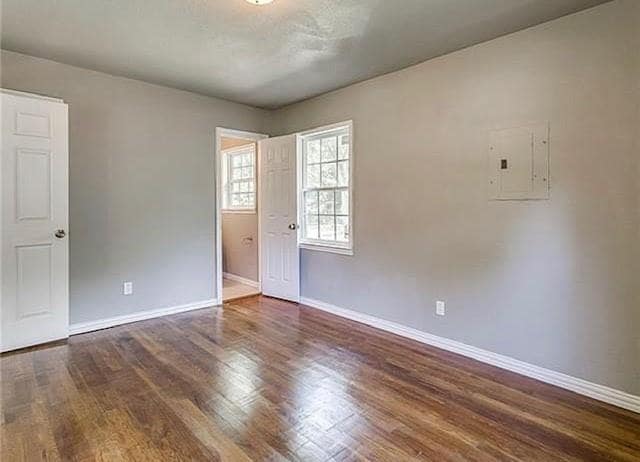 Building Photo - 3821 Bonnie Dr