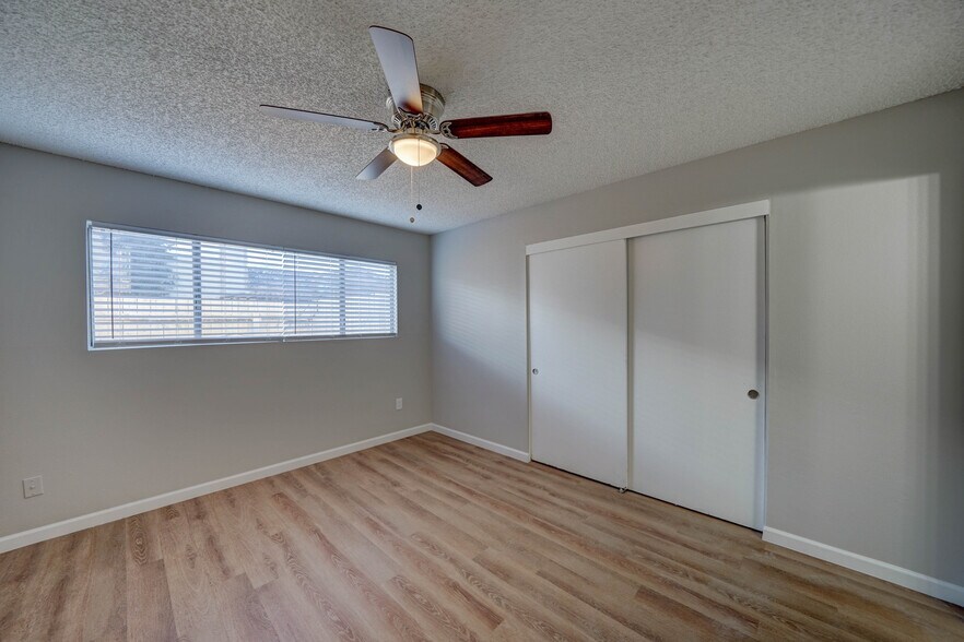 Building Photo - 5301 W Campbell Ave