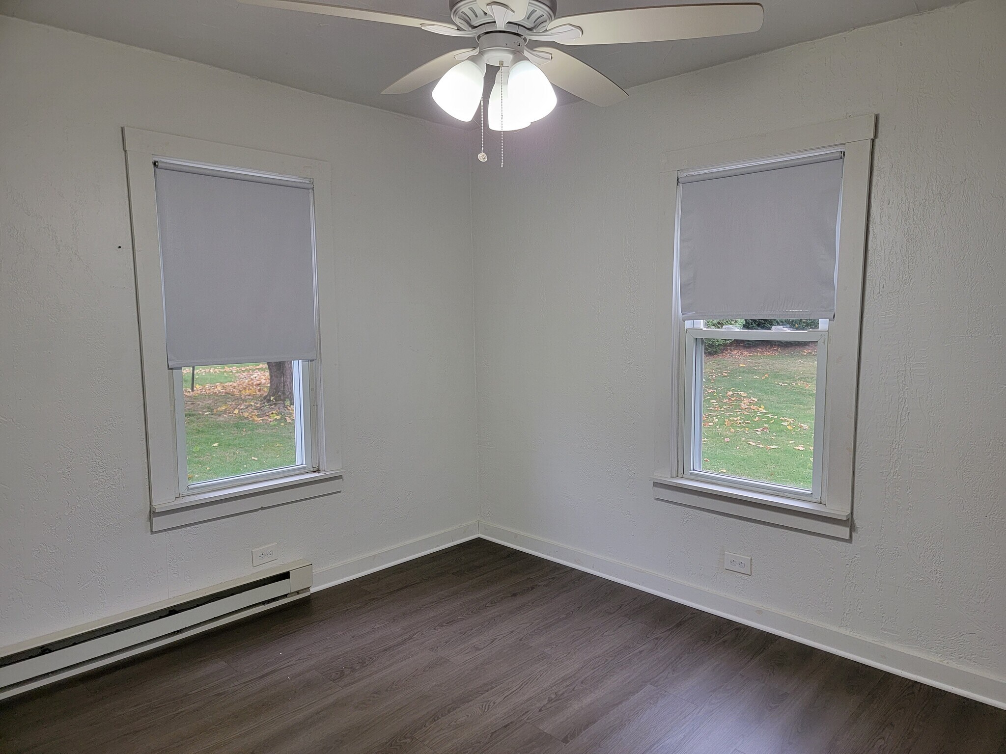 Building Photo - 100 E Elm St