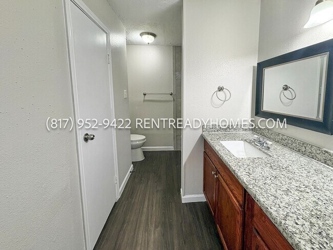 Building Photo - 18102 Twin Creek Dr