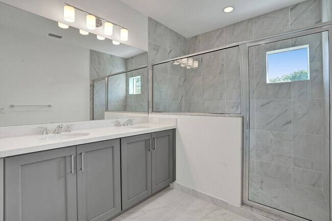 Building Photo - Gorgeous Brand New 3 Bedroom 2 Bath (2-story) Townhouse in Deerfield Beach