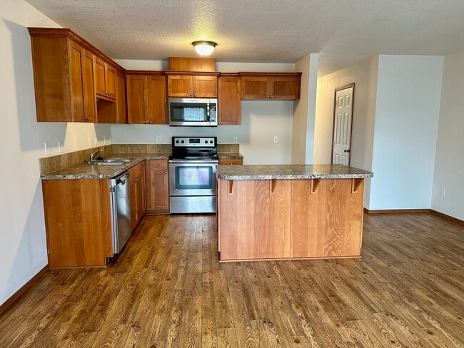 Building Photo - 297 Sowell Dr