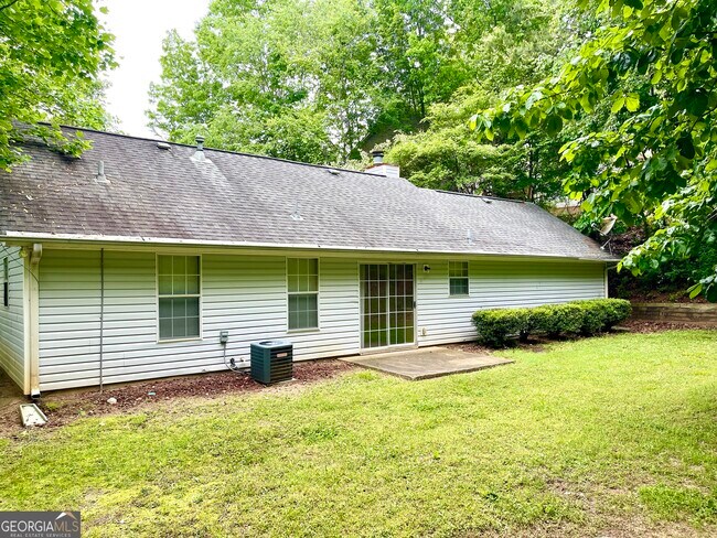 Building Photo - 1071 Bridle Creek Dr