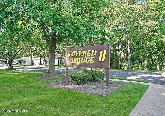 Building Photo - 240 Medford Ct