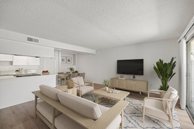 Building Photo - Lexington Townhomes