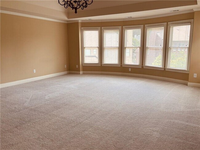 Building Photo - 3725 Spalding Park Dr NW