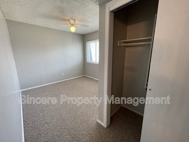 Building Photo - 202 Jason Dr