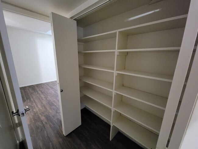 Interior Photo - The Harper
