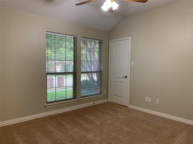 Building Photo - 8825 High Meadows Dr