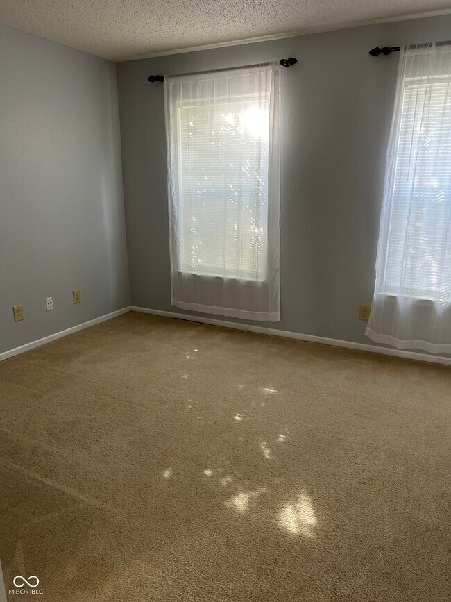 Building Photo - 14229 Weeping Cherry Dr