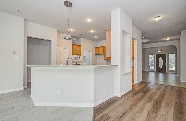 Building Photo - 17611 Emerald Garden Ln