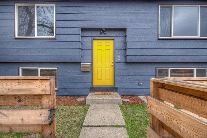 Building Photo - 1832 E 31st Ave