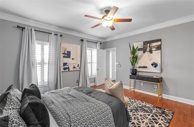 Building Photo - 555 Douthit Ferry Rd