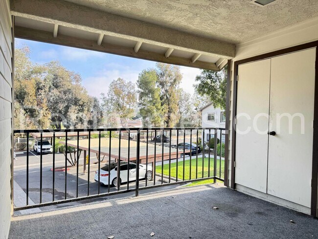 Building Photo - Mira Mesa, 8508 Summerdale Road #18 - Walk to shopping and park!