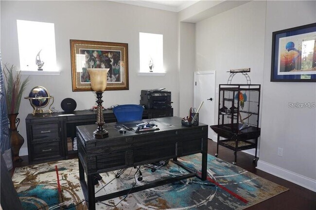 Building Photo - 8631 Laureate Blvd