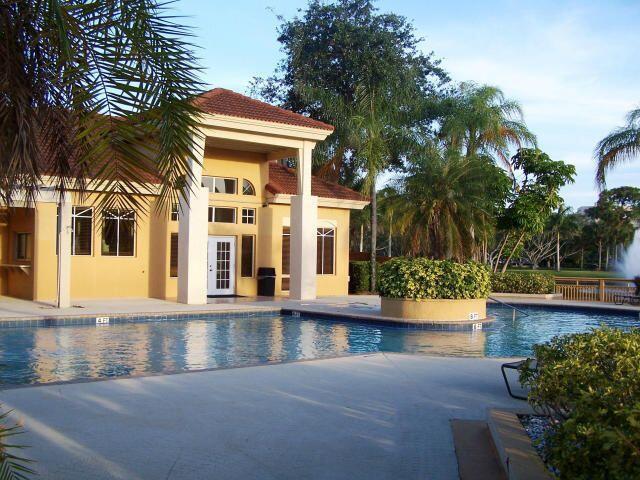 Building Photo - 4879 Via Palm Lakes