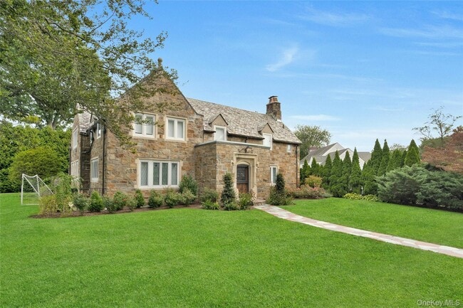 Building Photo - 59 Lockwood Rd