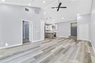 Building Photo - 1549 McLeod Pl