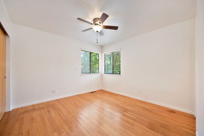 Building Photo - 3-Bedroom Home on a Foresthill Cul-de-Sac