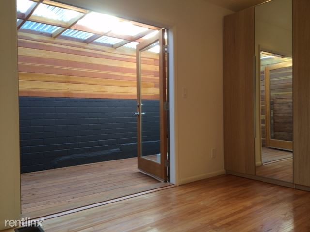 Building Photo - 1 br, 1 bath  - 2134 Griffith Park Blvd