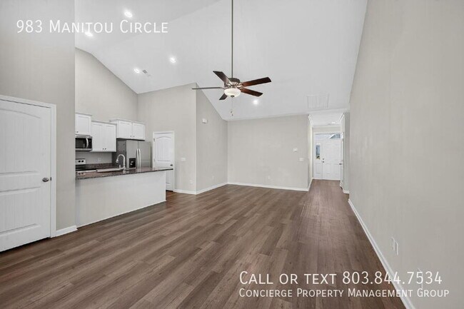 Building Photo - 983 Manitou Cir